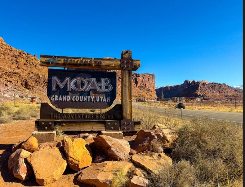 Wolfe'S Moab, Adult Only Hotel Luaran gambar
