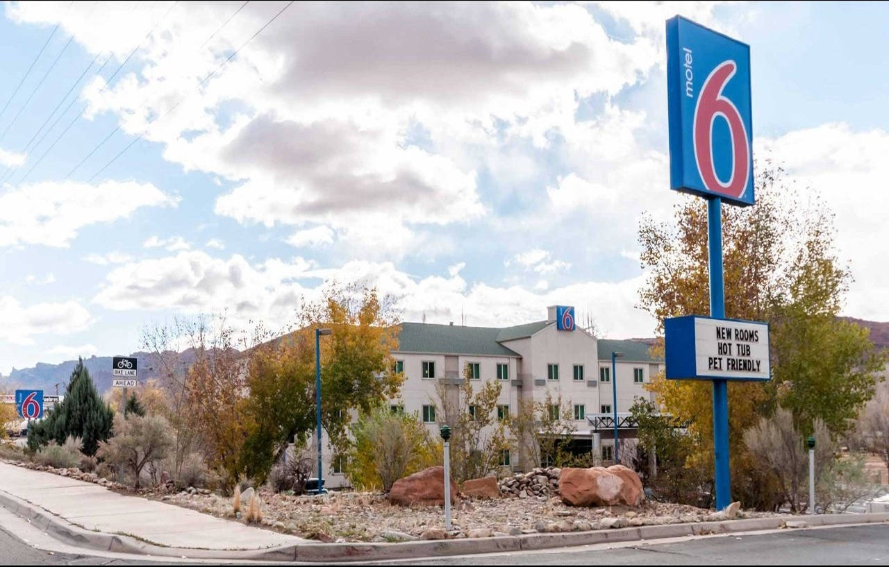 Wolfe'S Moab, Adult Only Hotel Luaran gambar